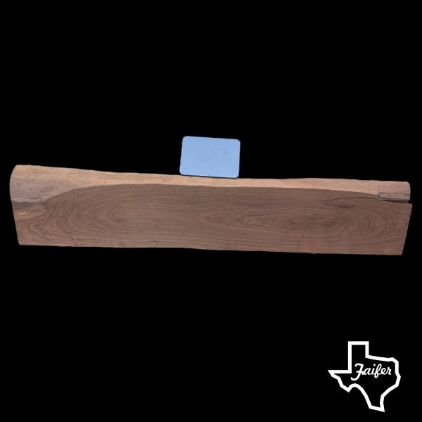 Mesquite Mantel 1689